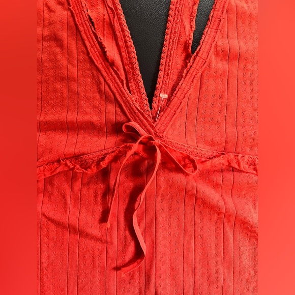 NEW We The Free by Free People High Risk Red Knit Lace Tank Top Size Large NWOT - Picture 6 of 9